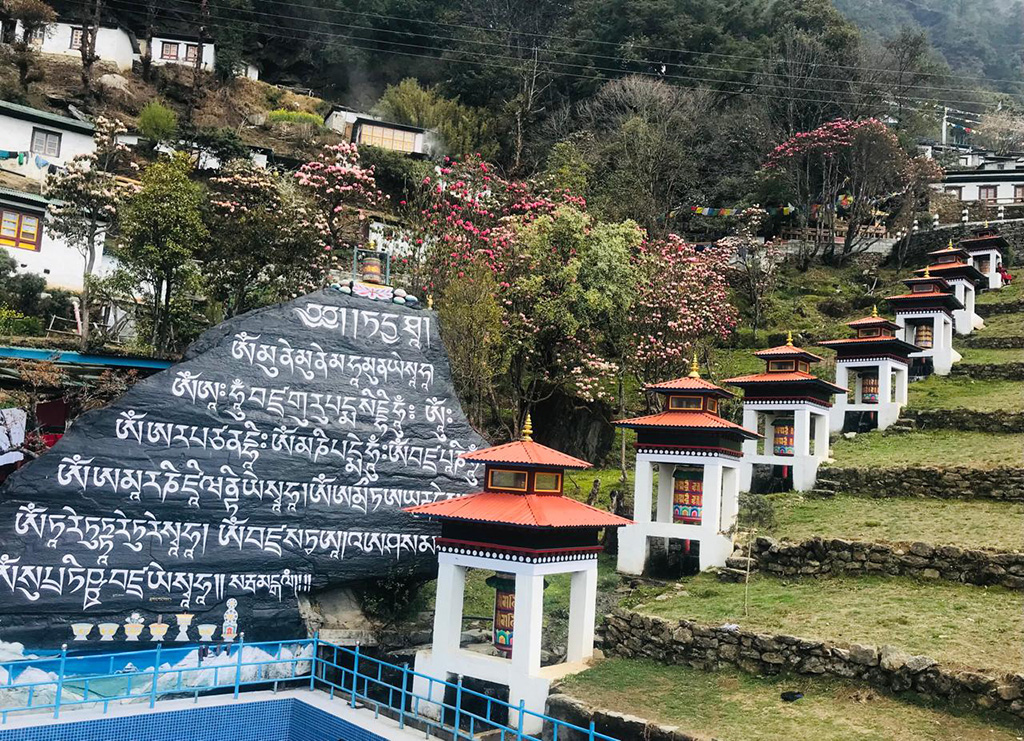 Pikey Peak Trekking In Nepal